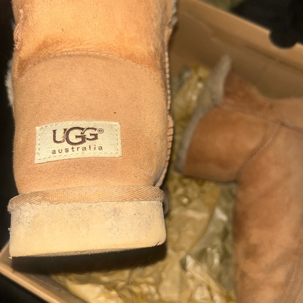 UGG Classic Chestnut Boots